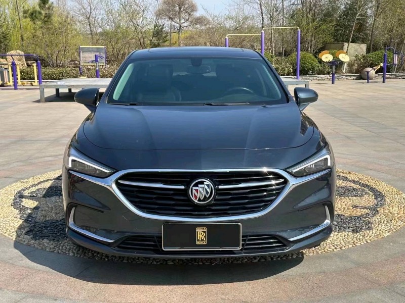 青岛19年别克君越1