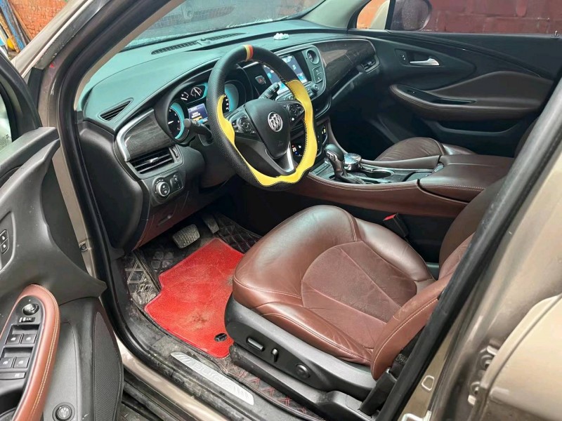 济宁16年别克昂科威2