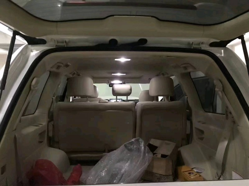 济宁18年丰田兰德酷路泽3