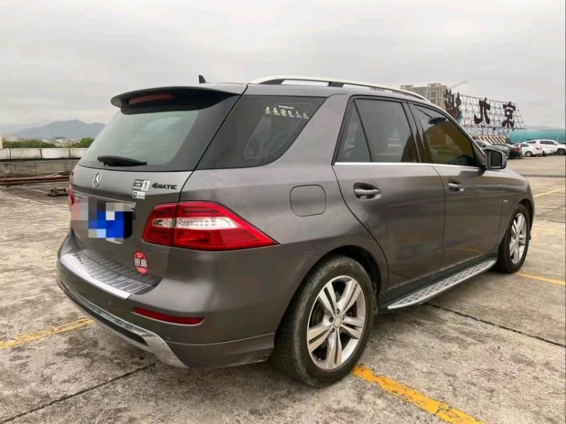 东莞12年奔驰ML7