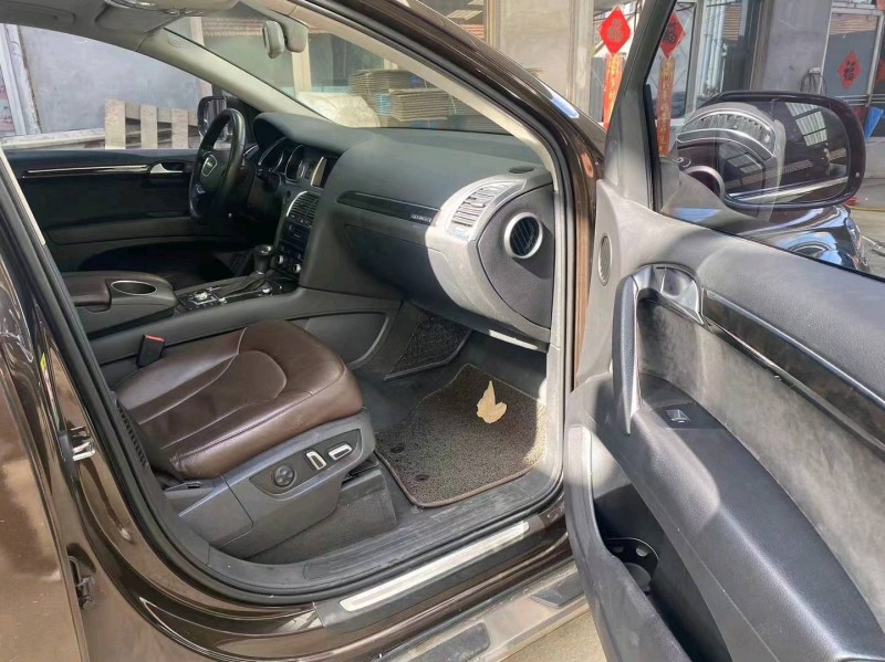 济南14年奥迪Q76