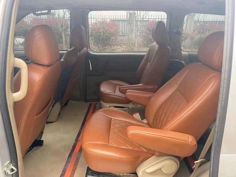 青岛13年别克GL85