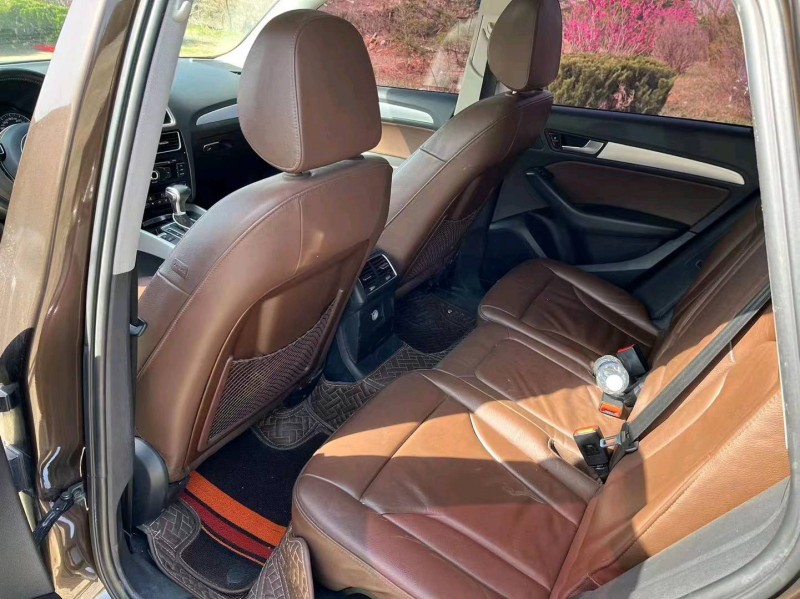 济南14年奥迪Q55