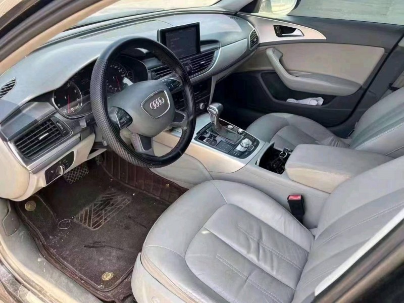 济宁12年奥迪A67