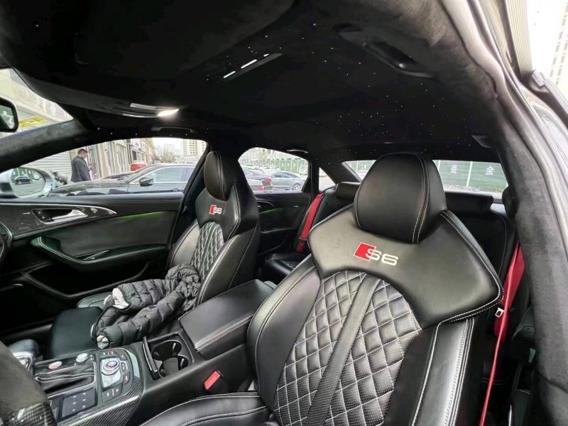 济南12年奥迪A66