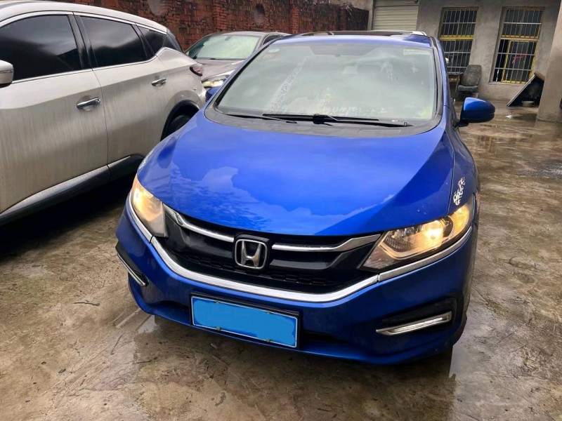 济宁18年本田杰德1