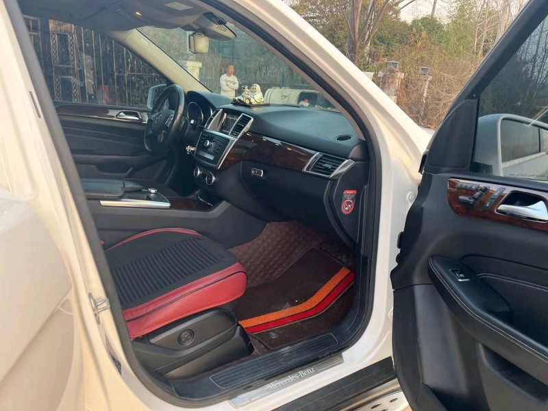 徐州16年奔驰ML7