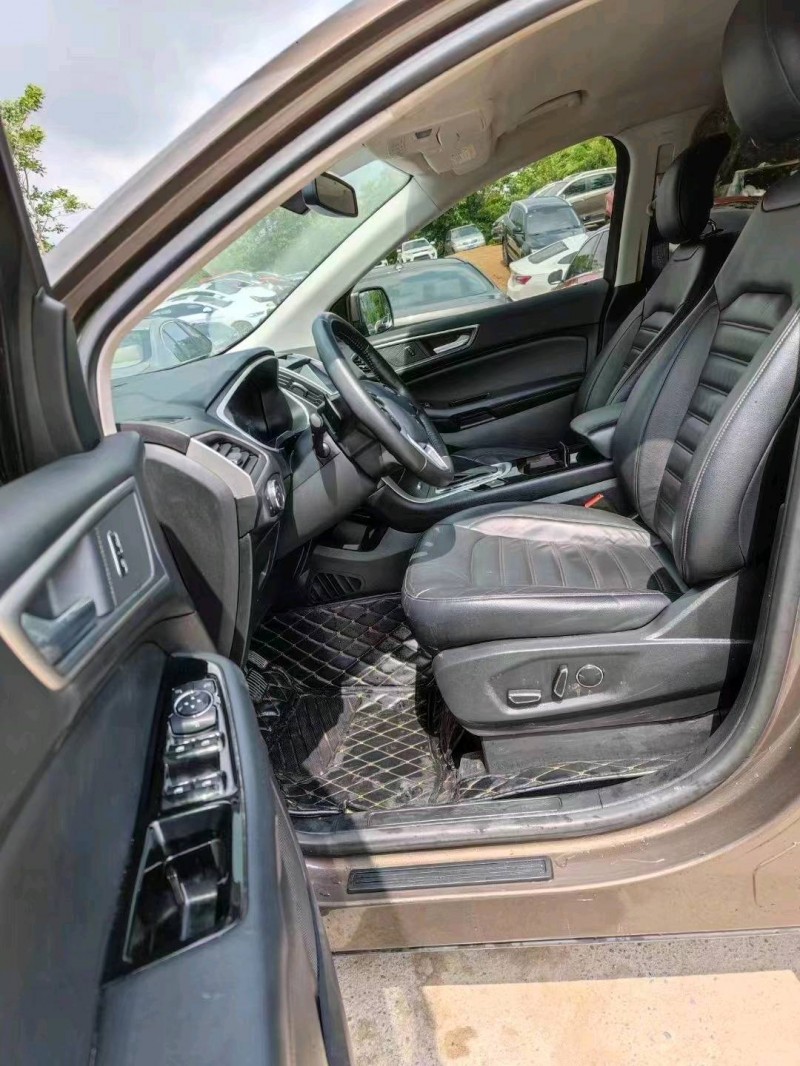 重庆16年福特锐界5