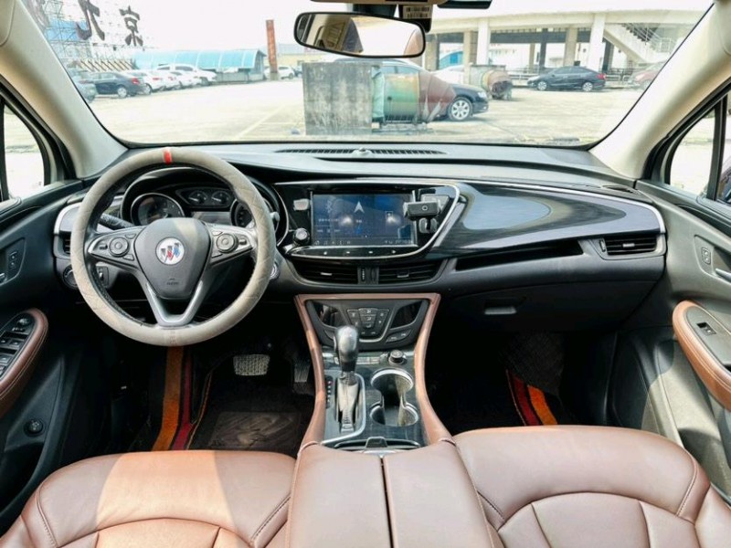 东莞20年别克昂科旗5