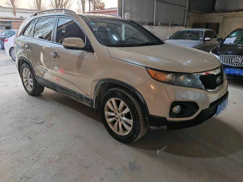 保定11年起亚索兰托2