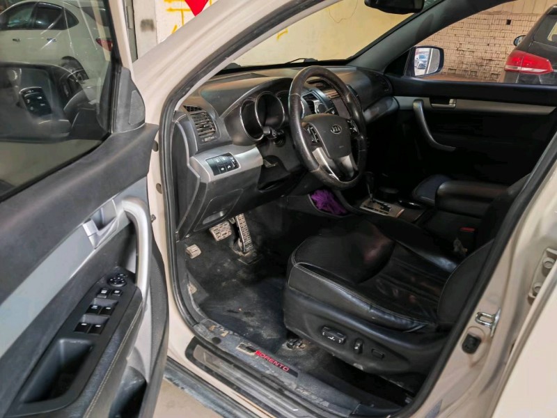 保定11年起亚索兰托6