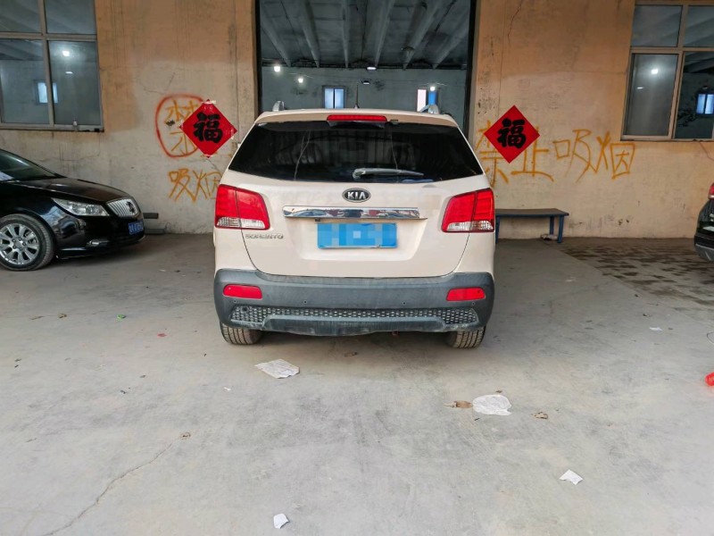 保定11年起亚索兰托7