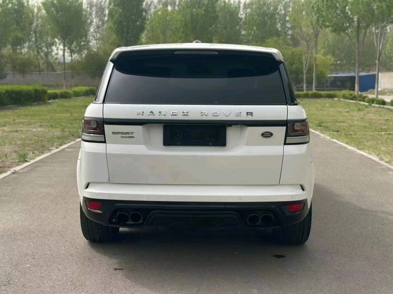 淄博14年路虎揽胜运动8