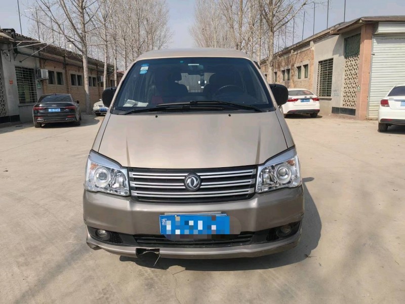 保定18年东风菱智1