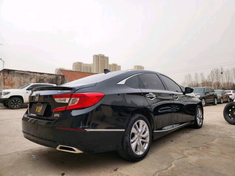 济南20年本田雅阁3