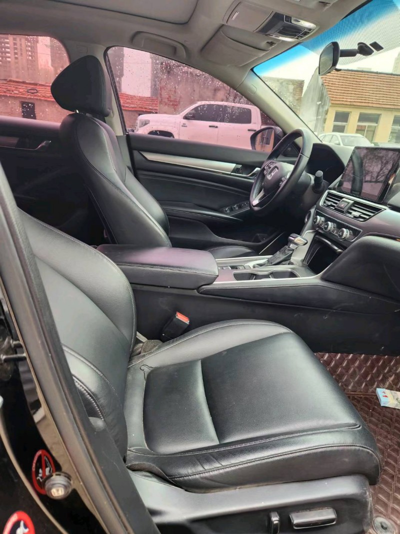 济南20年本田雅阁6