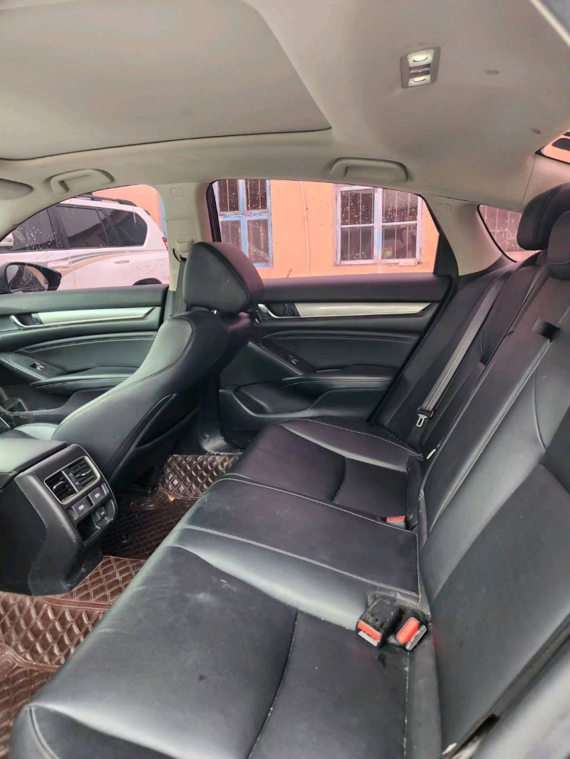 济南20年本田雅阁8