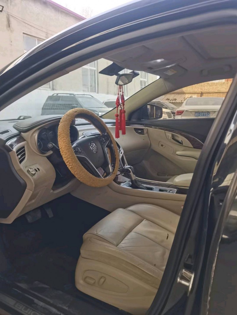 保定15年别克君越4