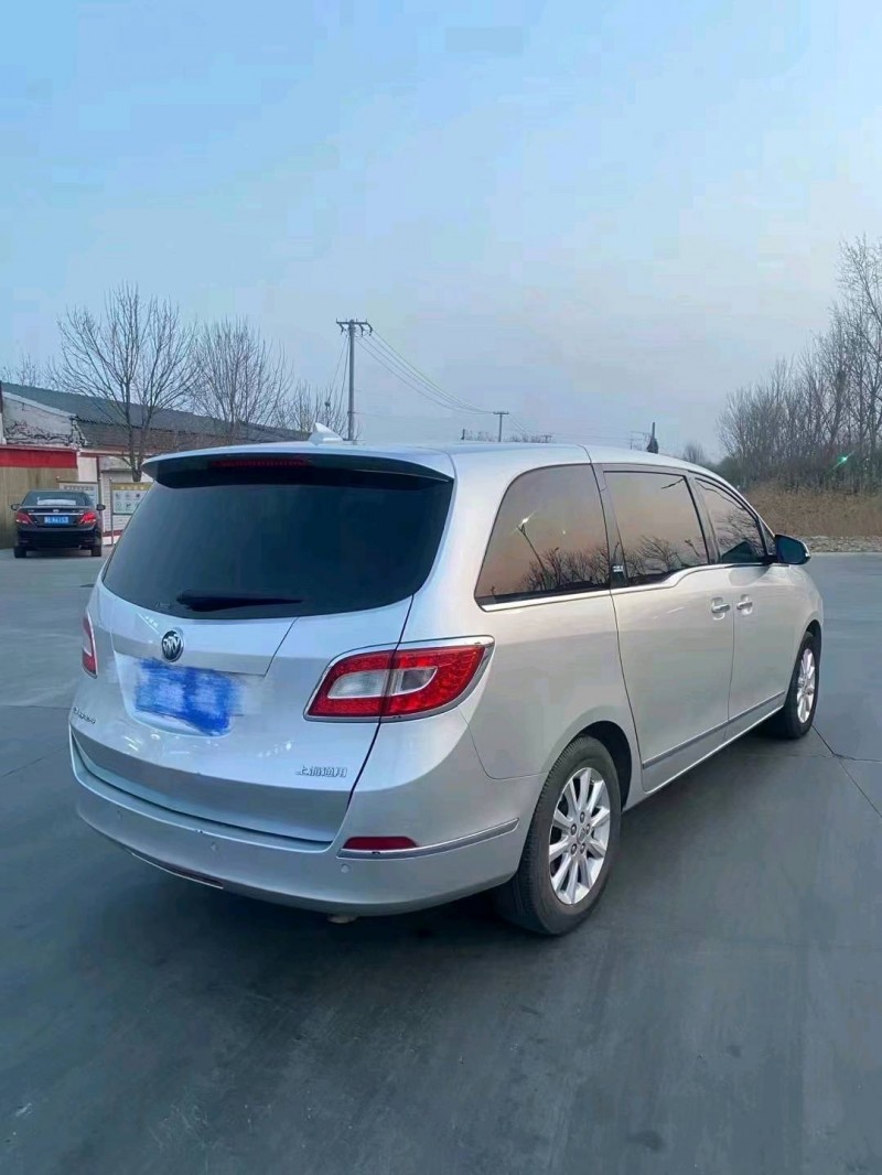 枣庄13年别克GL85