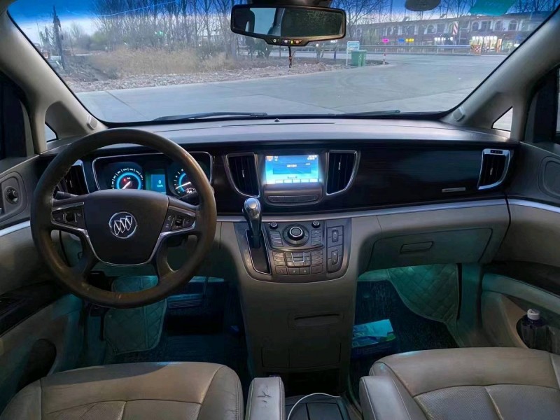 枣庄13年别克GL88