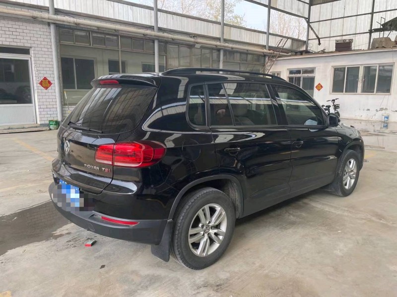 保定14年大众途观8