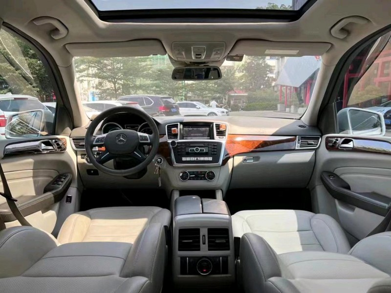 东莞13年奔驰ML5