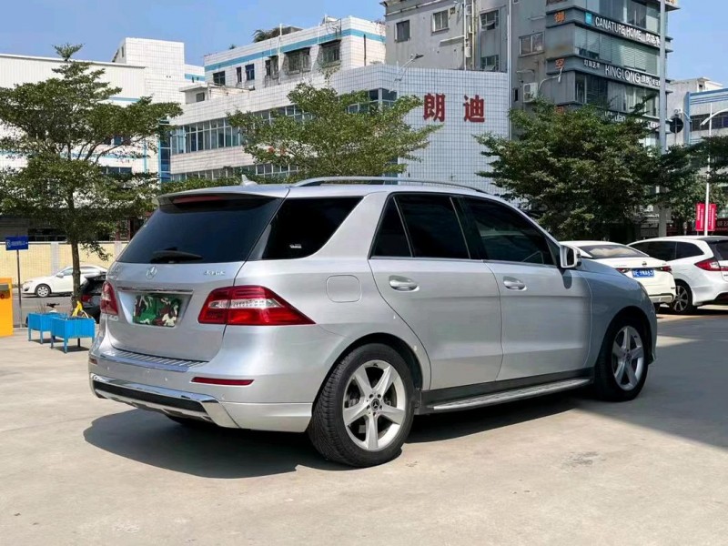 东莞13年奔驰ML7