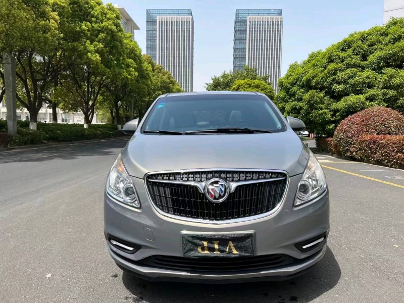 苏州18年别克GL81