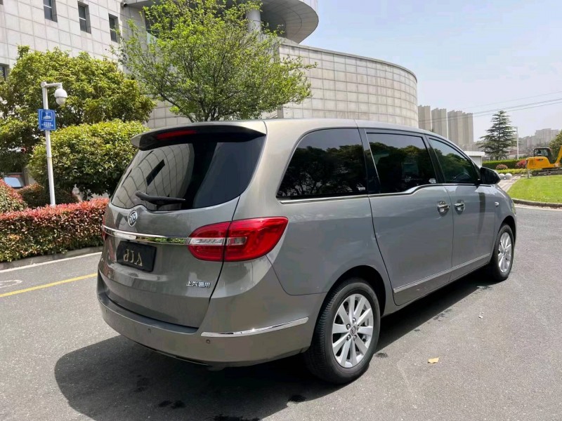 苏州18年别克GL88