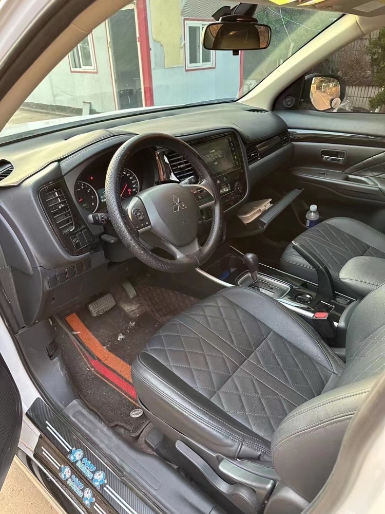 邢台22年三菱欧蓝德2