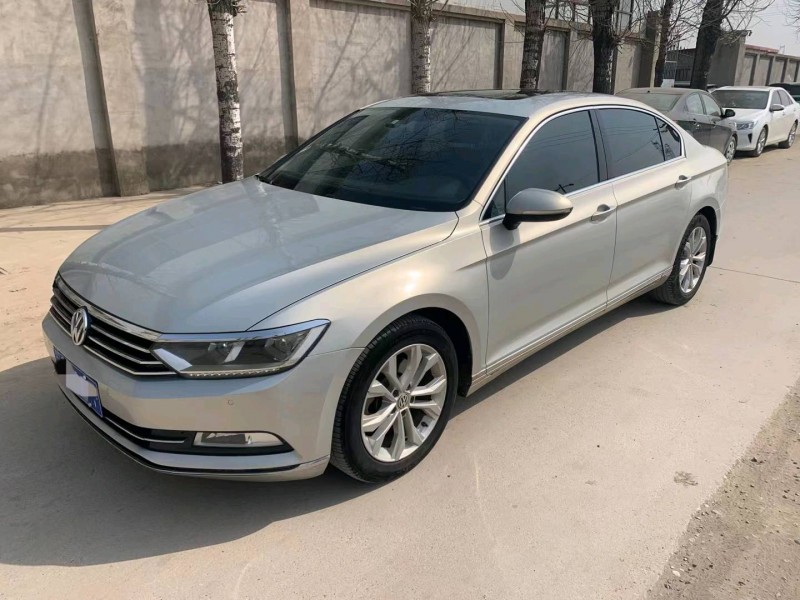 保定17年大众迈腾3