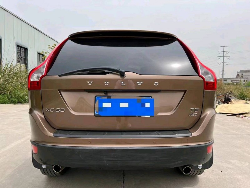 宜昌12年沃尔沃XC602
