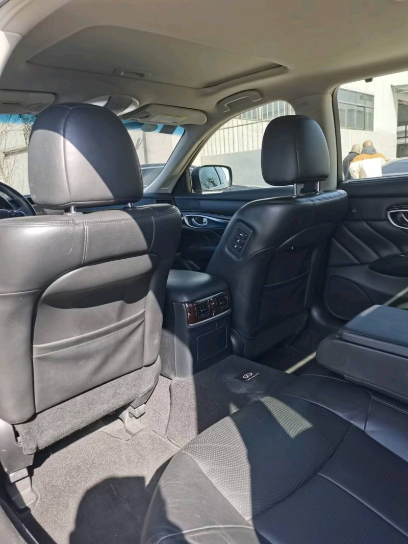 保定14年英菲尼迪Q705