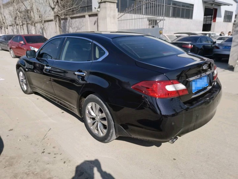 保定14年英菲尼迪Q707