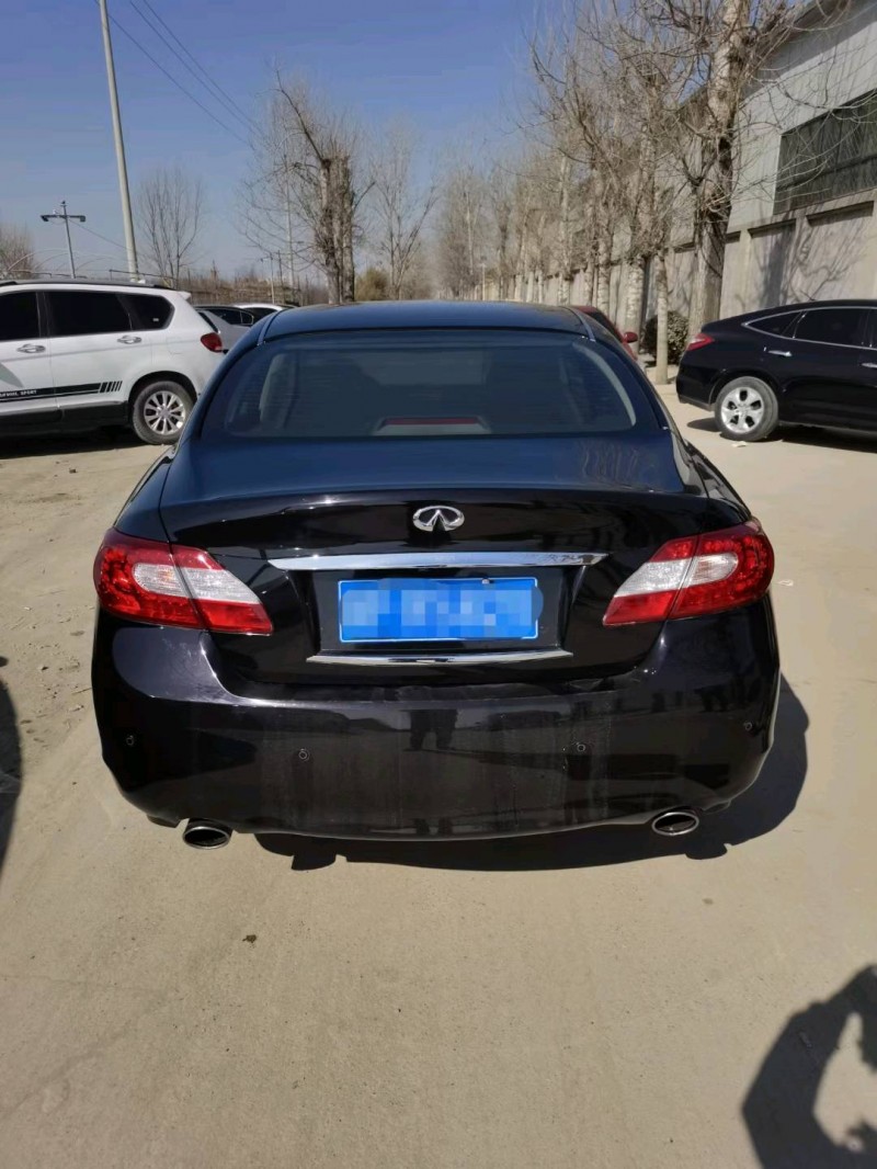 保定14年英菲尼迪Q709