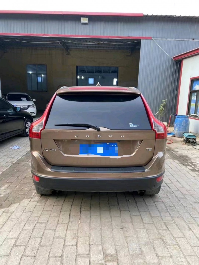 保定13年沃尔沃XC609