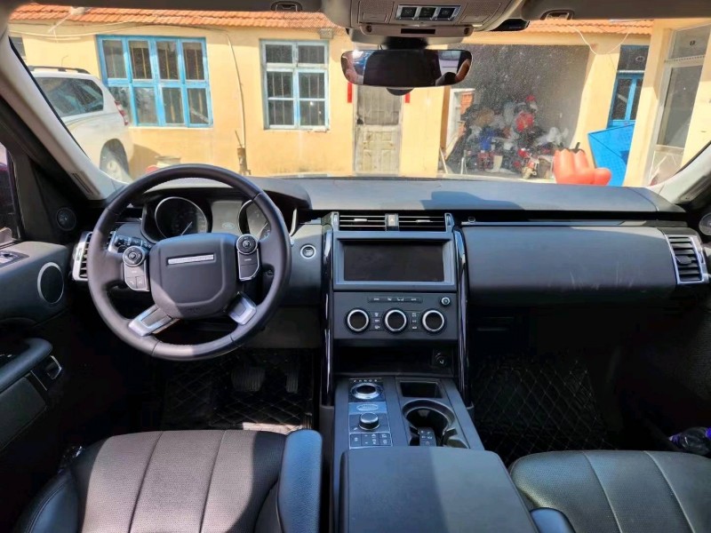 淄博18年路虎发现8