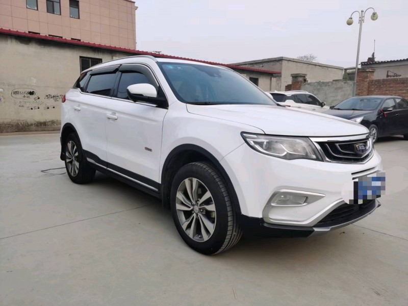 保定16年吉利博越2