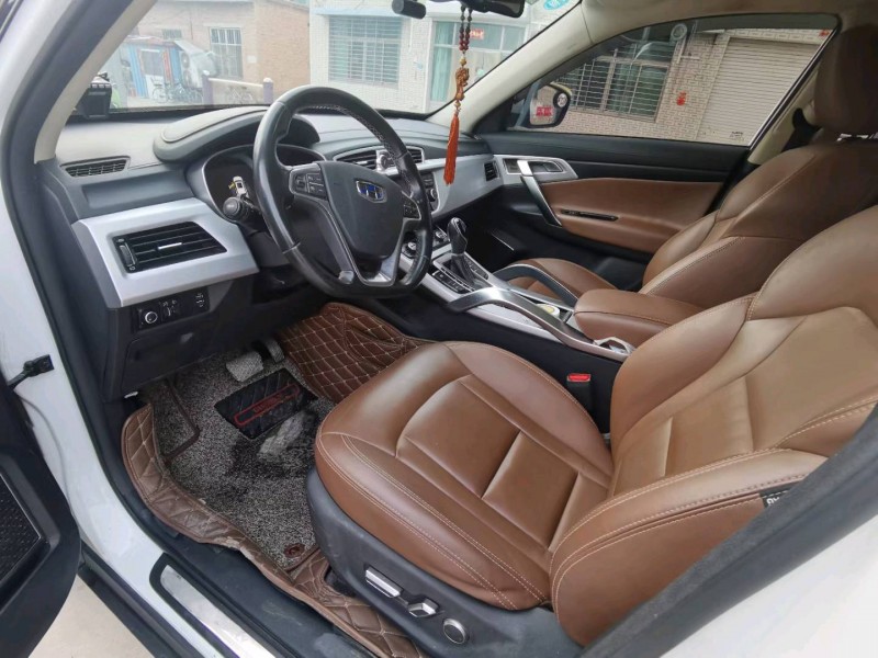 保定16年吉利博越6