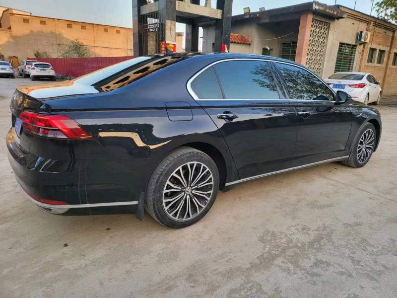 保定19年大众辉昂6