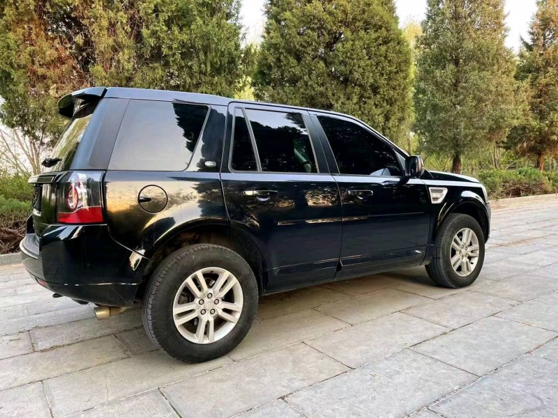 青岛14年路虎神行者5