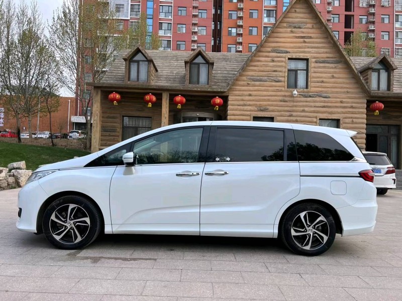 保定15年本田奥德赛4