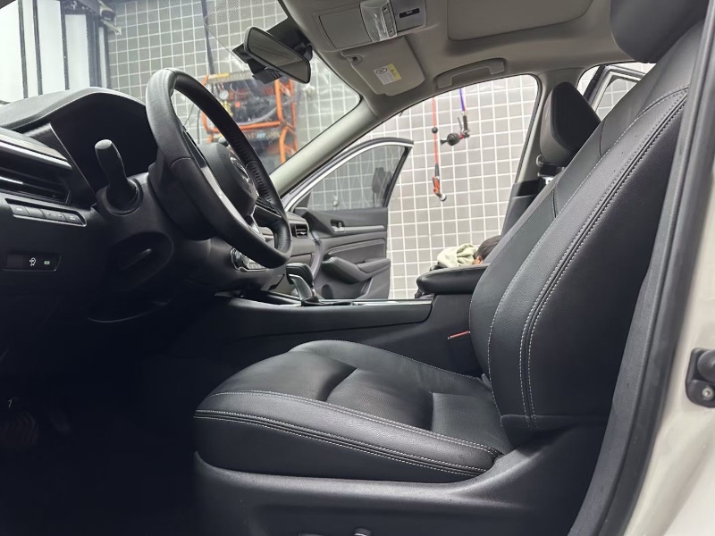 东莞21年日产天籁3