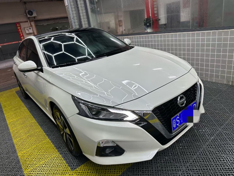 东莞21年日产天籁7