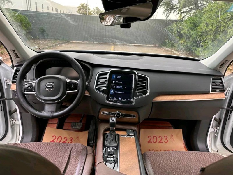 徐州20年沃尔沃XC905