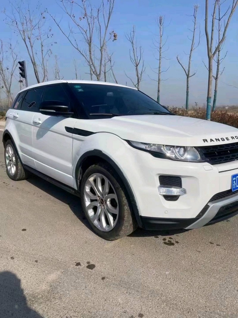 苏州12年路虎极光3