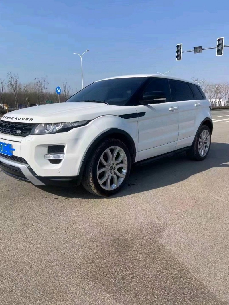 苏州12年路虎极光2