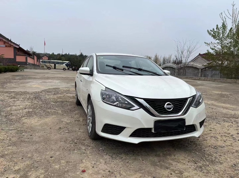 青岛22年日产轩逸5