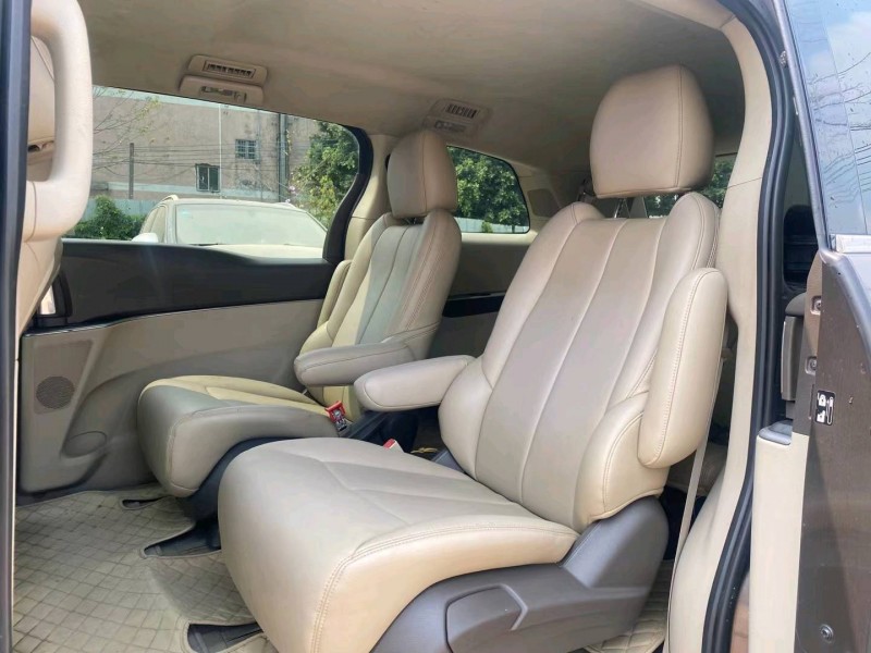 广州11年别克GL85