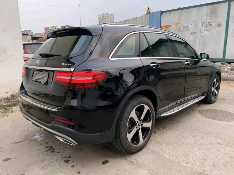 广州19年奔驰GLC8